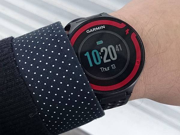 Garmin 220-0.JPG