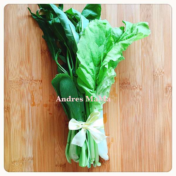 副食品4 6m 葉菜類 少量多樣化製作方式 食材挑選要訣 小白菜泥 青江菜泥 高麗菜泥 昊寶媽媽經 痞客邦