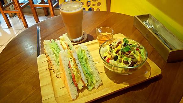 DSC_0385.JPG DSC_0385.JPG