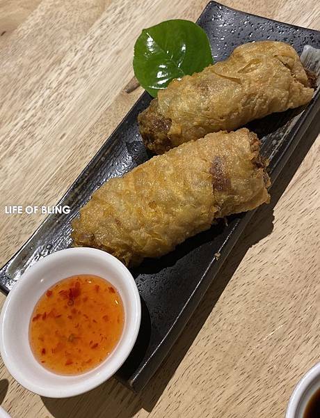 IMG_0476.HEIC IMG_0476.HEIC