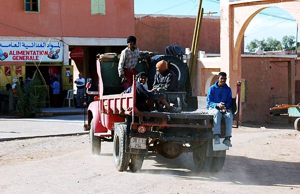 morocco-123974_1920.jpg