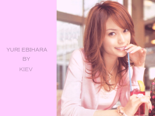 蛯原友里 1024x768 (19).jpg