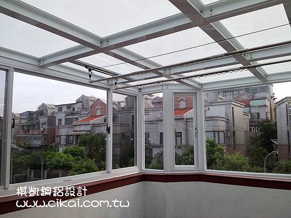 玻璃屋 (4).jpg 玻璃屋 (4).jpg