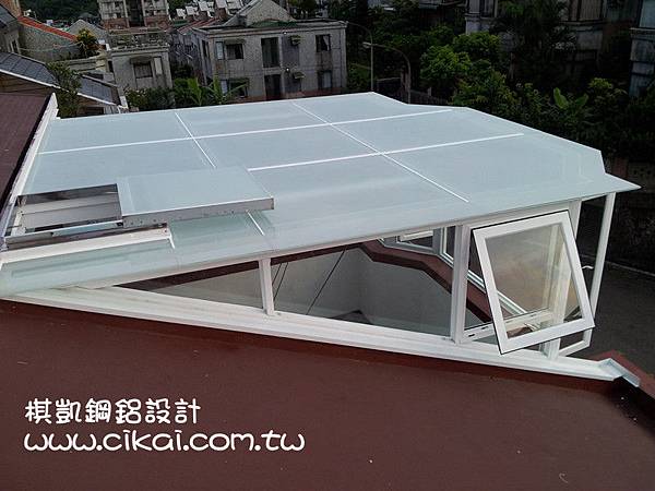 玻璃屋 (7).jpg 玻璃屋 (7).jpg