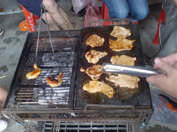 基隆一日遊-烤肉囉<有石板唷!!>