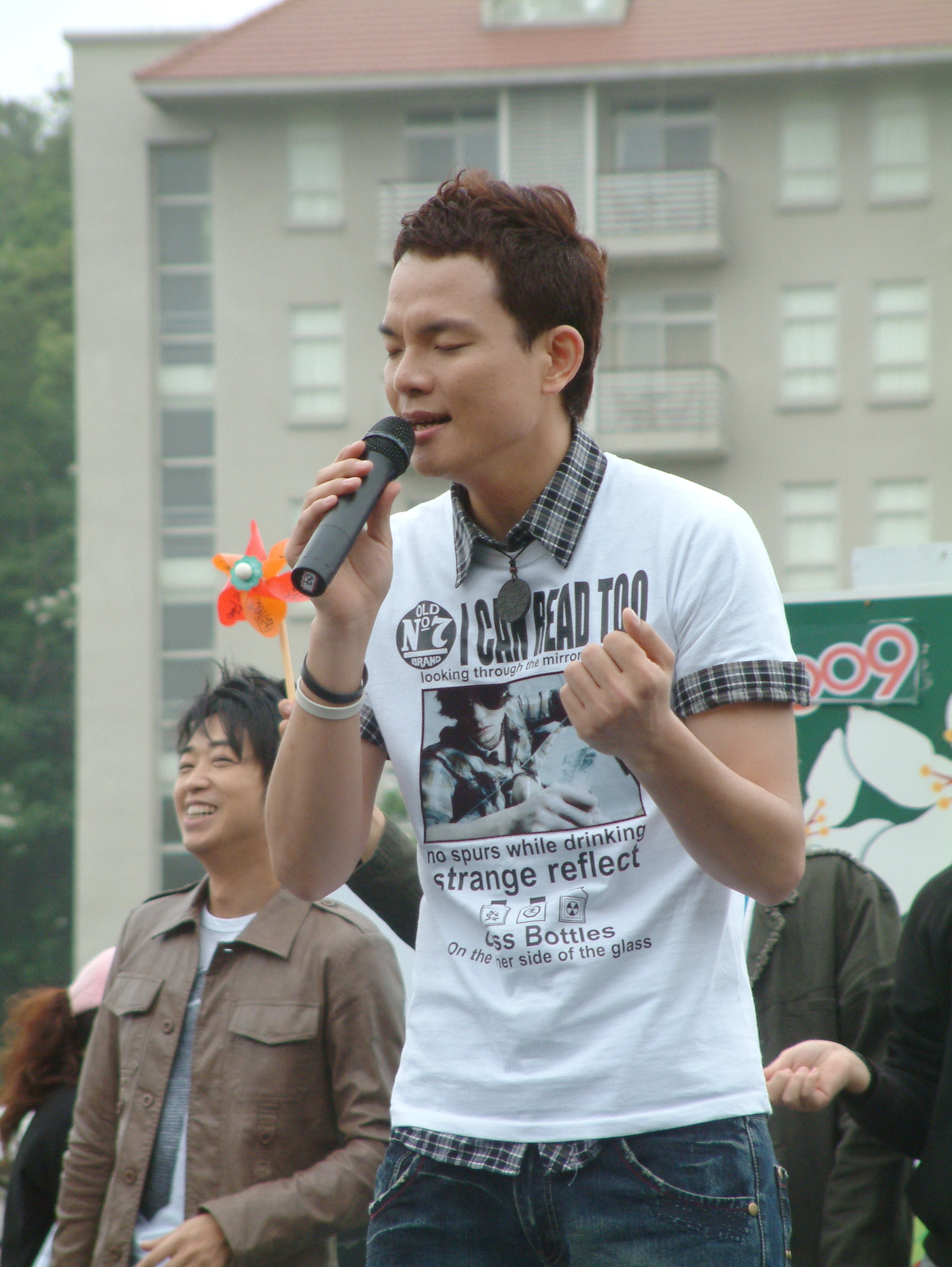 照片 210.jpg 照片 210.jpg