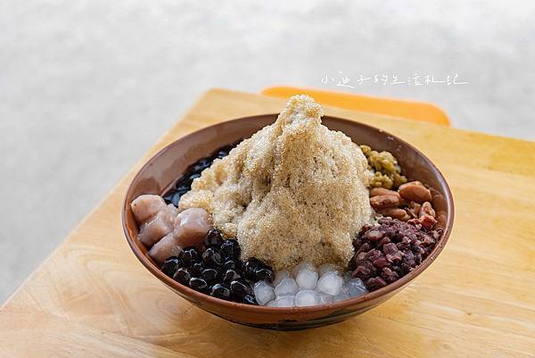 [食記] 澎湖。藍媽媽仙草店。消暑仙草冰