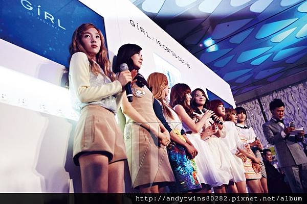 SNSD GiRL PERFUME LAUNCH PARTY (7)