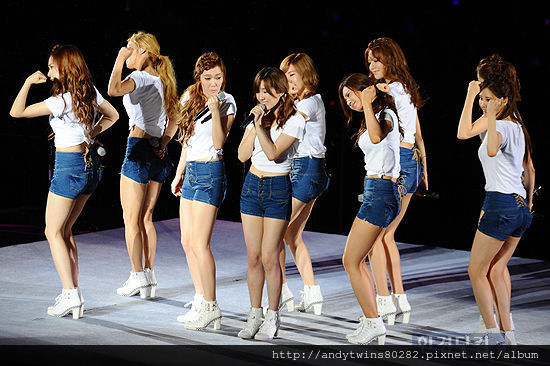 snsd smtown concert in seoul august 2012 (20)