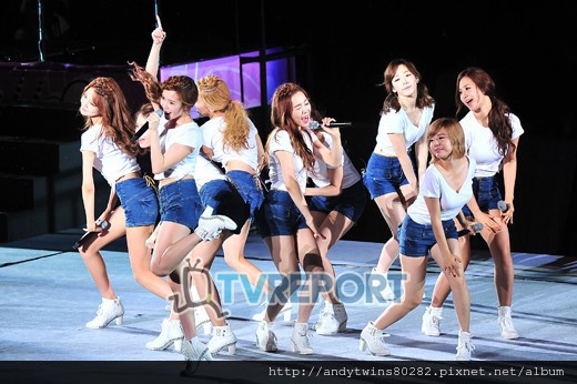 snsd smtown concert in seoul august 2012 (3)