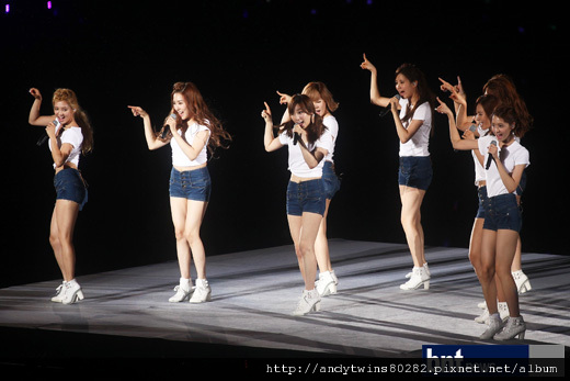 snsd smtown concert in seoul august 2012 (37)