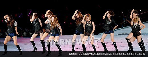 snsd smtown concert in seoul august 2012 (39)