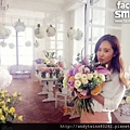 snsd yuri mamonde cf filming (3)