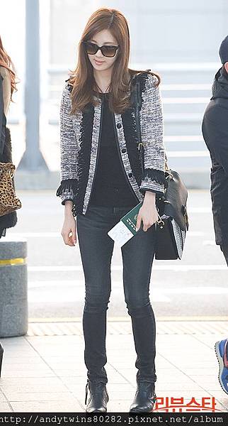 snsd to singapore (60)