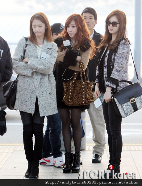 snsd to singapore (84)