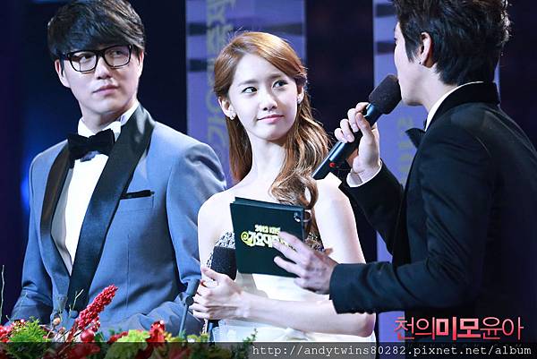 yoona-kbs-music-festival-1