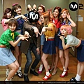 snsd group picture mnet mcountdown