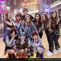 snsd with choreographer