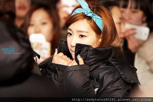 taeyeon-guerilla-date-1