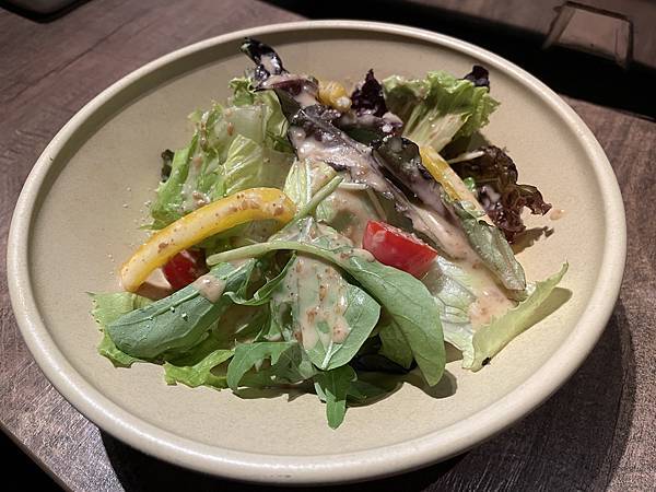 [食記]台北.信義 肉得慌燒肉餐酒館 當月壽星快來這裡！入會