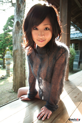 risa-shimamoto--00998365