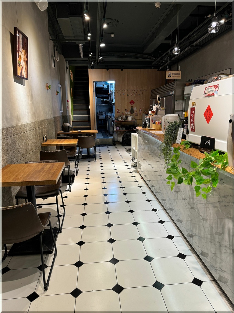 《台北。食記》ConfitRemi 黑米義式餐廳 X 漫步 