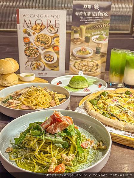 抹茶控必吃！默爾X108抹茶茶廊限時聯名披薩、飲品、甜點！