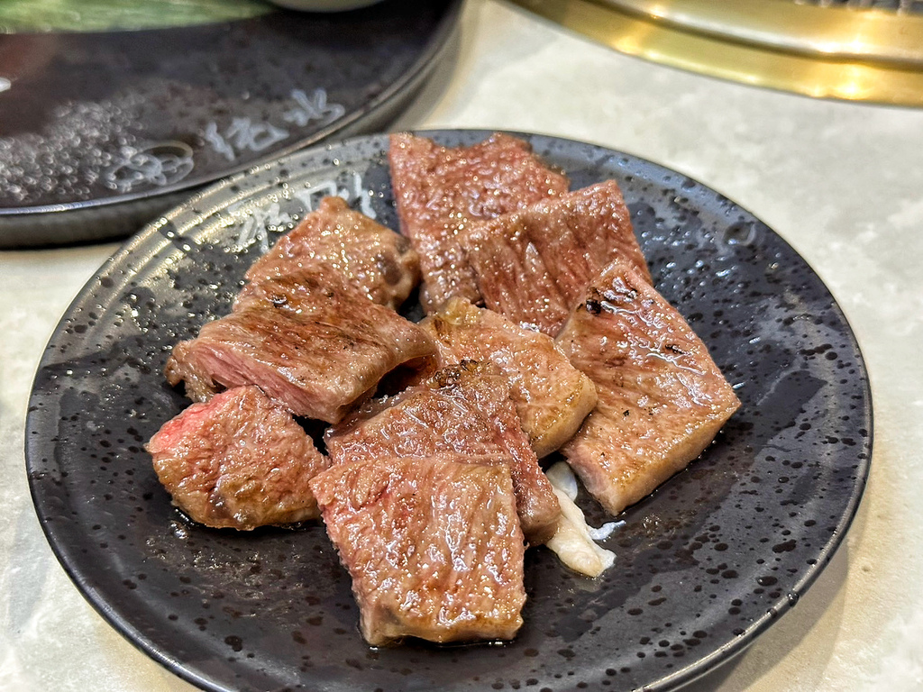 推薦桃園燒肉 純水燒肉 台北的半價不到就可以吃到日本A5和牛