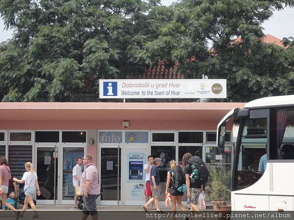 Hvar Bus Station