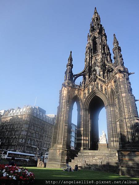 Scott Monument