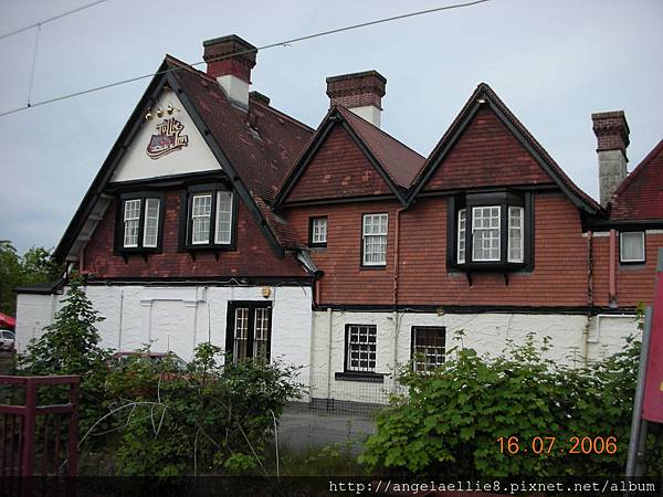 Buildings in Balloah.JPG