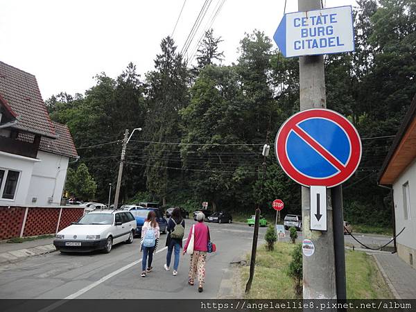 on the way to Sighisoara old town