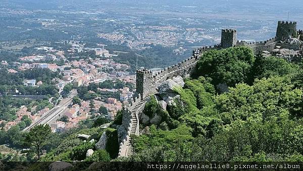 摩爾人城堡Castelo dos Mouros