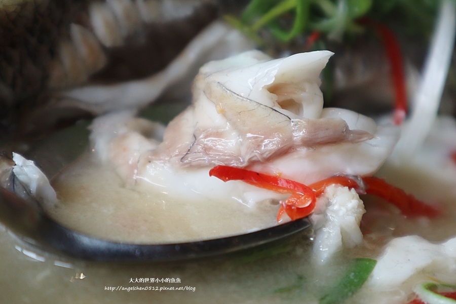 台中逢甲夜市 逢甲美食 朕泰林泰式料理 異國料理 泰式餐廳 浮誇系飲品19