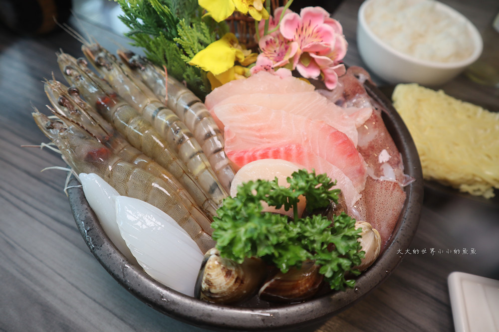 闊佬shabu shabu　無骨牛小排套餐+精選海鮮套餐12