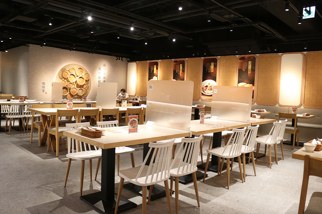 /tmp/php5sddLh /tmp/php5sddLh