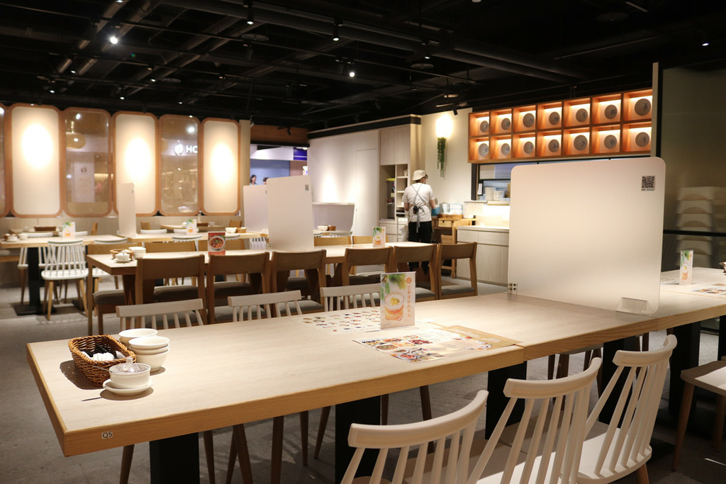 /tmp/phpZa4hFC /tmp/phpZa4hFC