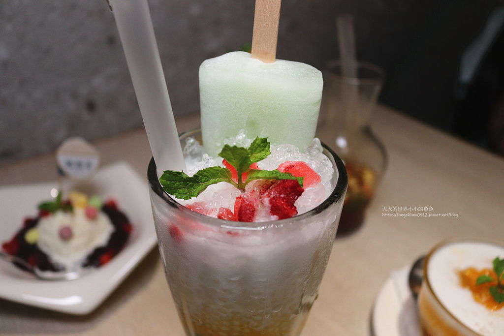 /tmp/phpwCee9Q /tmp/phpwCee9Q