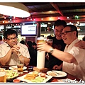 20110506 ICBG、WRAD Ｈooters聚餐_045.jpg