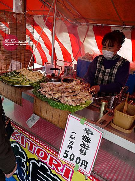 一串100日幣的烤肉串