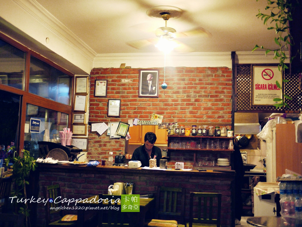 Cafe Safak應該算是當地的文青咖啡店.jpg