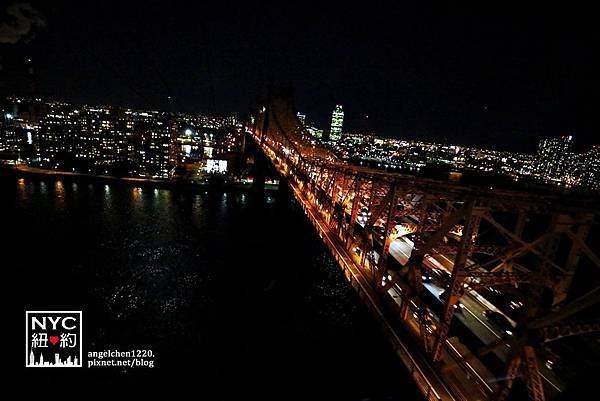 搭纜車是另一種欣賞紐約夜景的方式.jpg