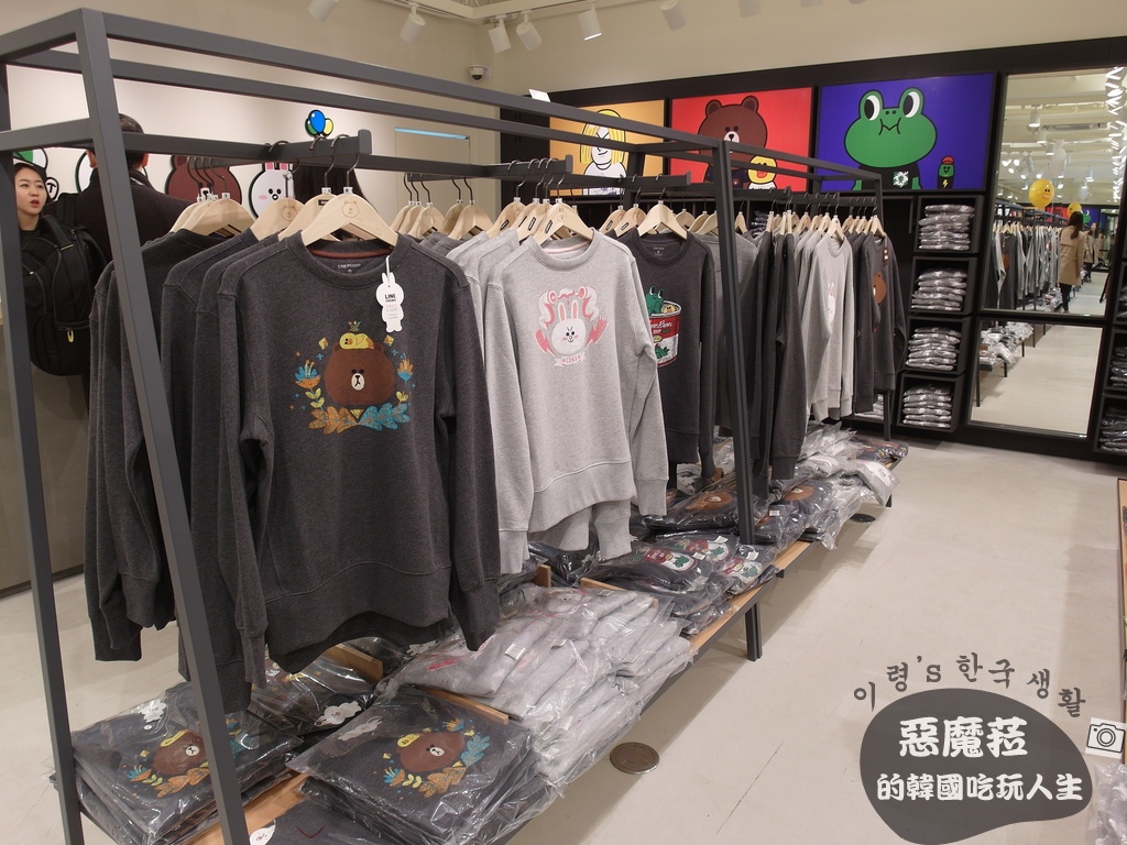 【韓國 新沙洞】LINE Friends Store & Café 旗艦店 (라인프렌즈 플래그십 스토어)