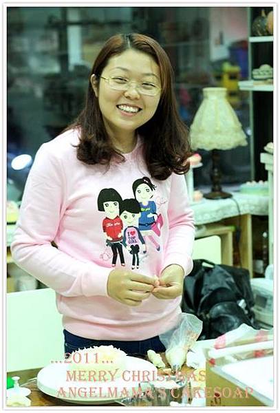 聖誕快樂蛋糕皂01