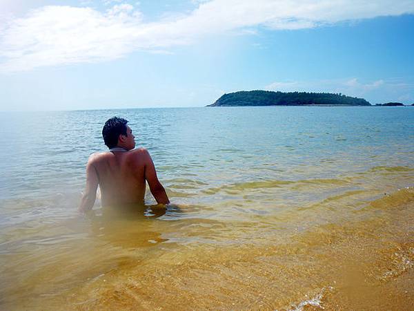 這個時後赫然變成正港的beach boy