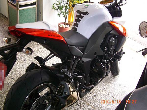 2010 Kawasaki Z1000 - 5