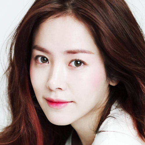 makeup-gradient-lips-han-ji-min