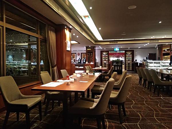 [食記] 台北福華飯店花園大道晚餐