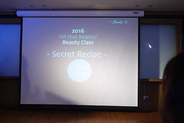 14646812_120300000659014785_642238498_o