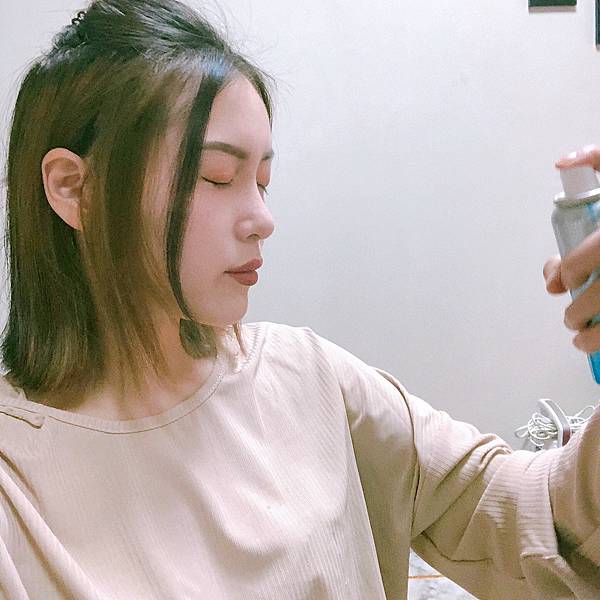 MakeCover底妝精靈3秒隱形薄膜保濕控油定妝噴霧+3D玻尿酸完美貼合妝前乳_210220_9.jpg 試用